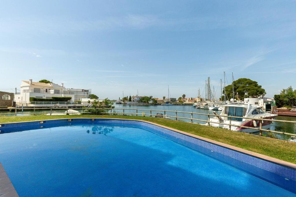 Apartamento Nido 550 Garbi Rosas Exterior foto